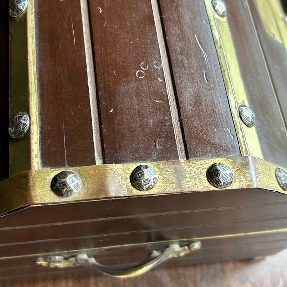Vintage Treasure Chest Jewelry Box Japan red lining in drawer - Picture 13 of 15
